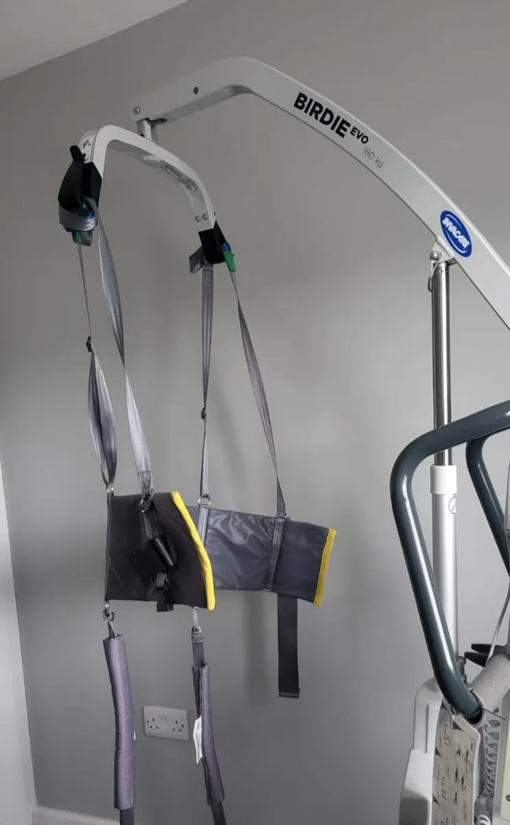 Standing sling - Image 1
