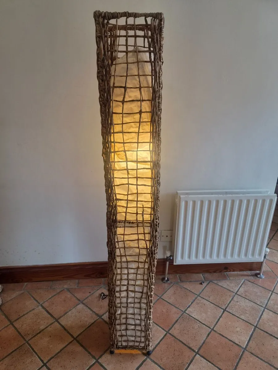 Tall lamp - Image 1