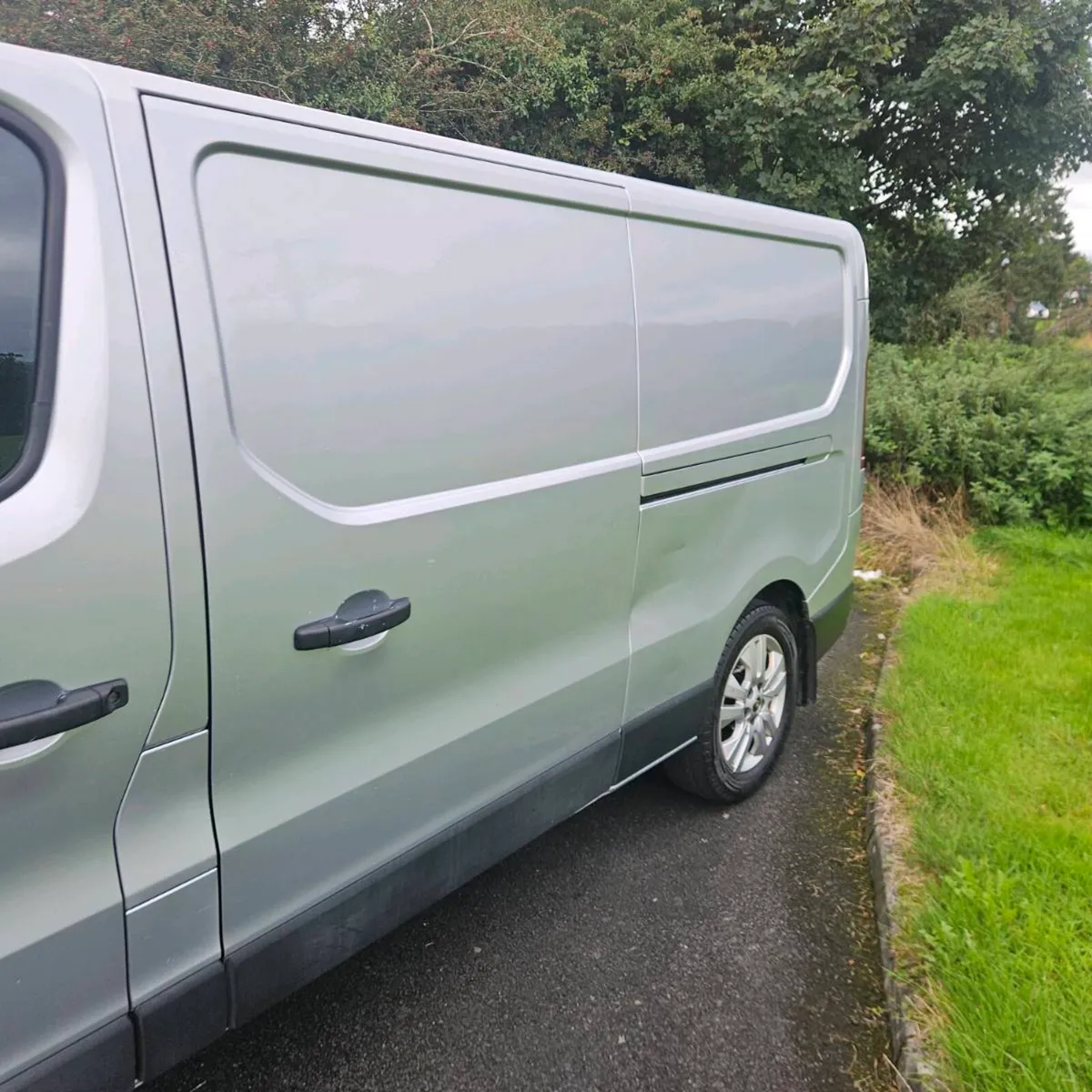 Renault trafic sports 140bhp - Image 4