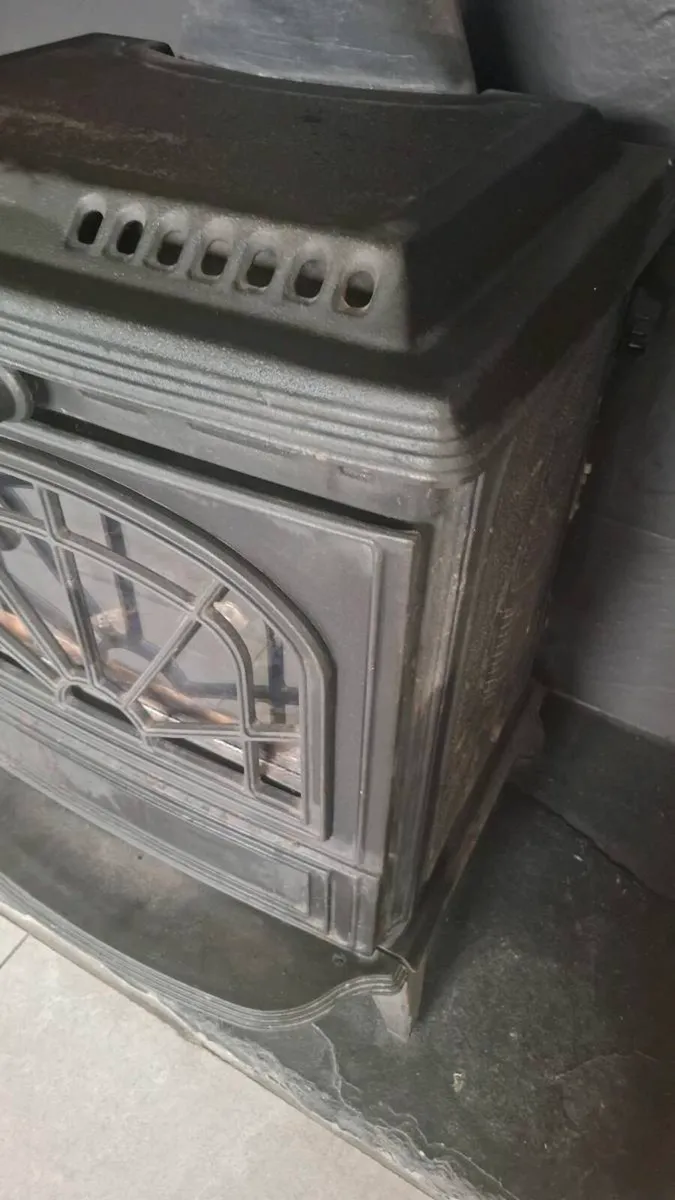 Stanley Erin Boiler stove - Image 4