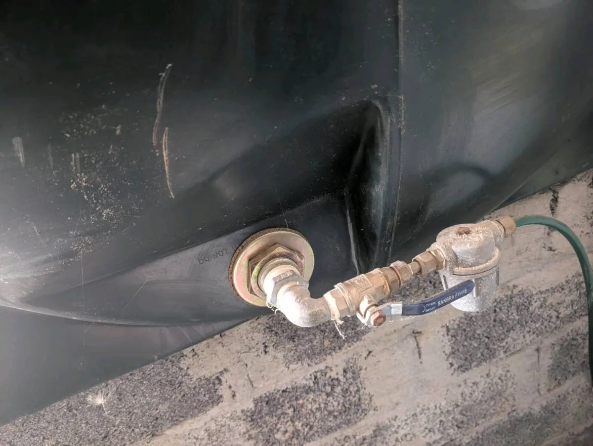 Oil Tank - Image 3