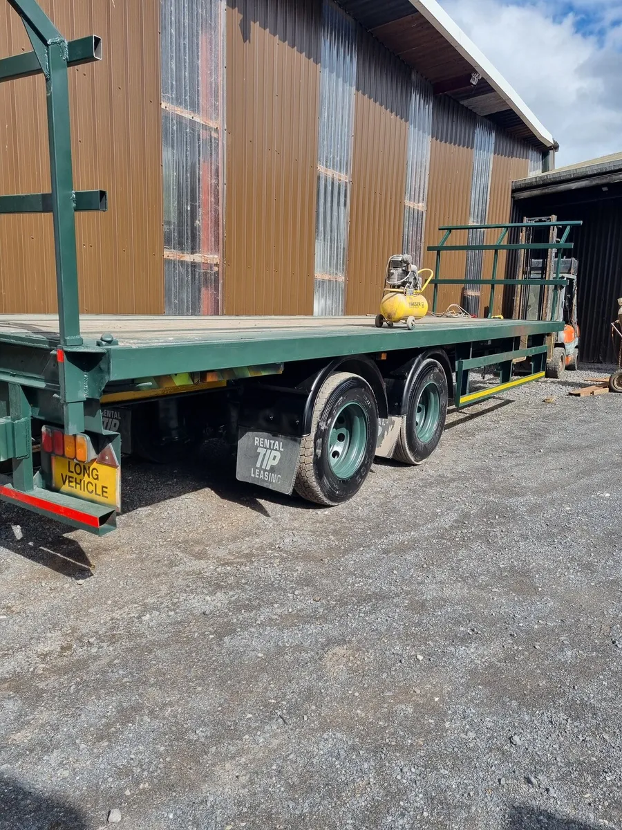 trailer - Image 1