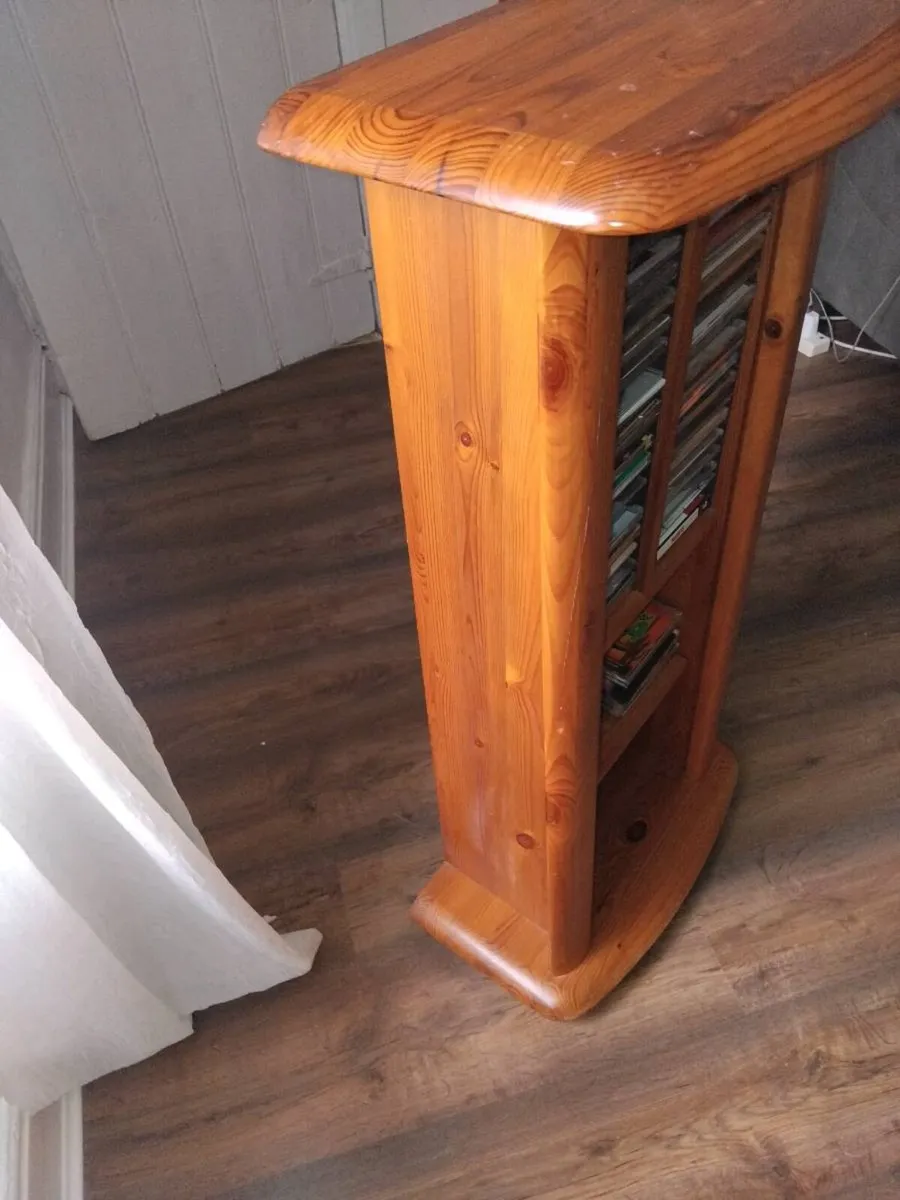 Vintage wooden CD/DVD rack - Image 3