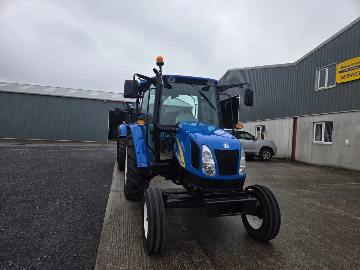 2010 New Holland T5040 2WD - Image 3