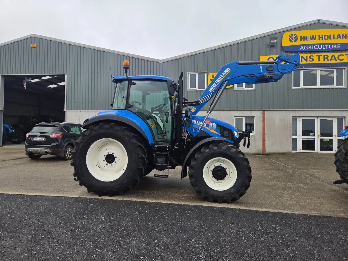 2016 New Holland T5.105 - Image 1