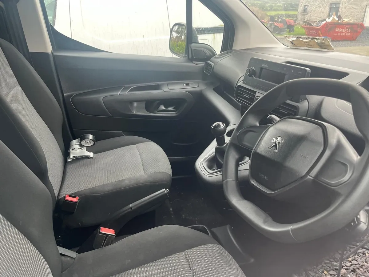 Peugeot Partner 2019 - Image 2