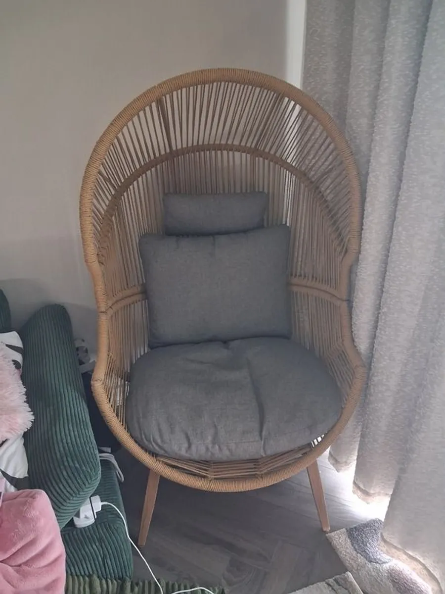 Egg chair - Image 2