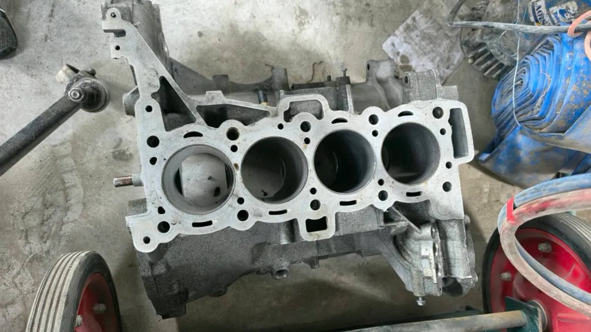 Jaguar 2.0d ingenium engine block - Image 1