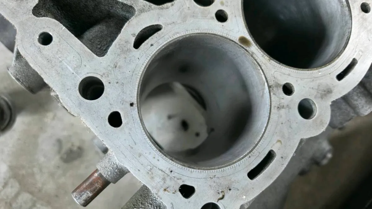 Jaguar 2.0d ingenium engine block - Image 2