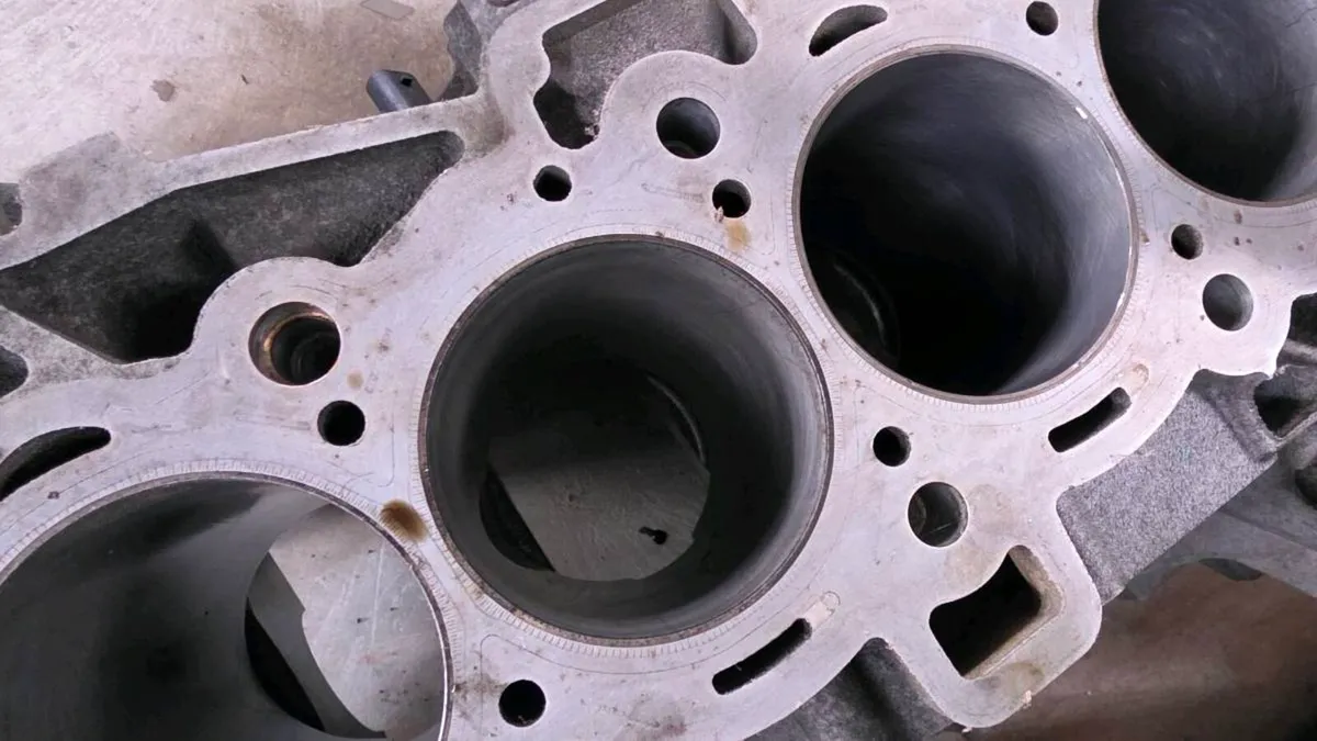 Jaguar 2.0d ingenium engine block - Image 3