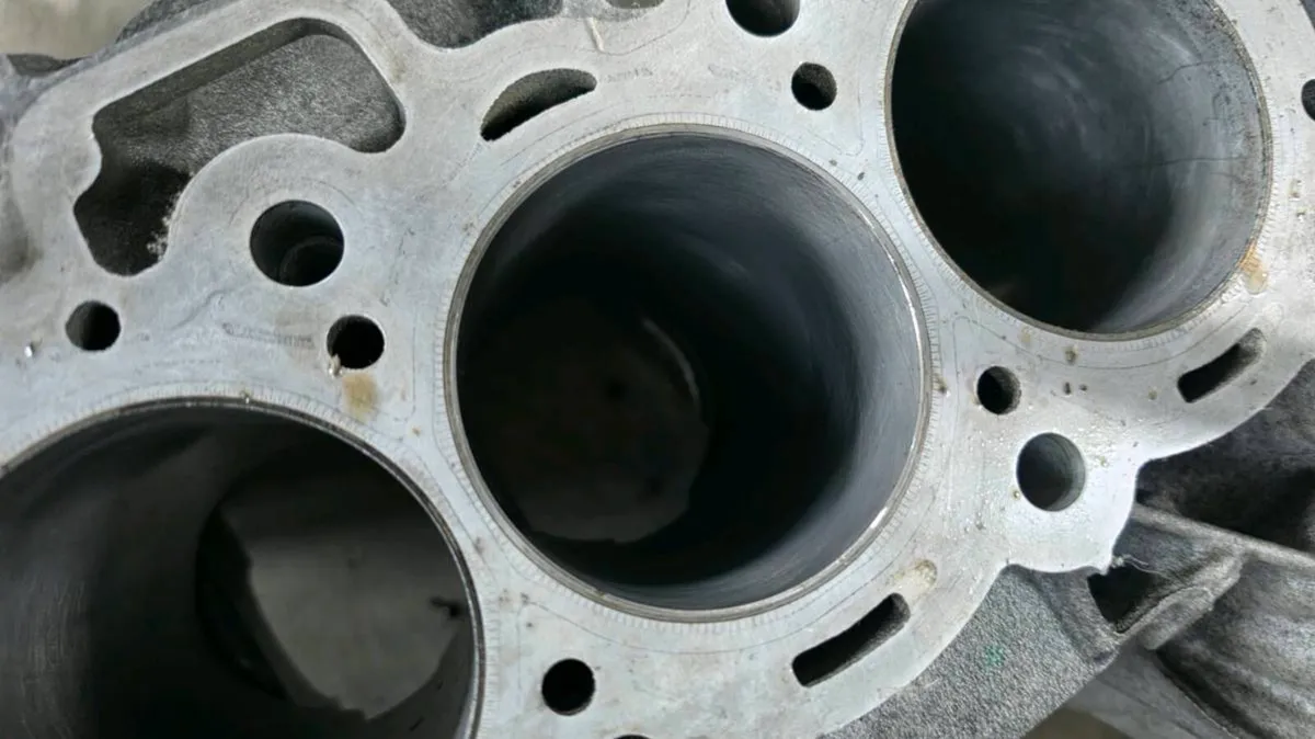 Jaguar 2.0d ingenium engine block - Image 4