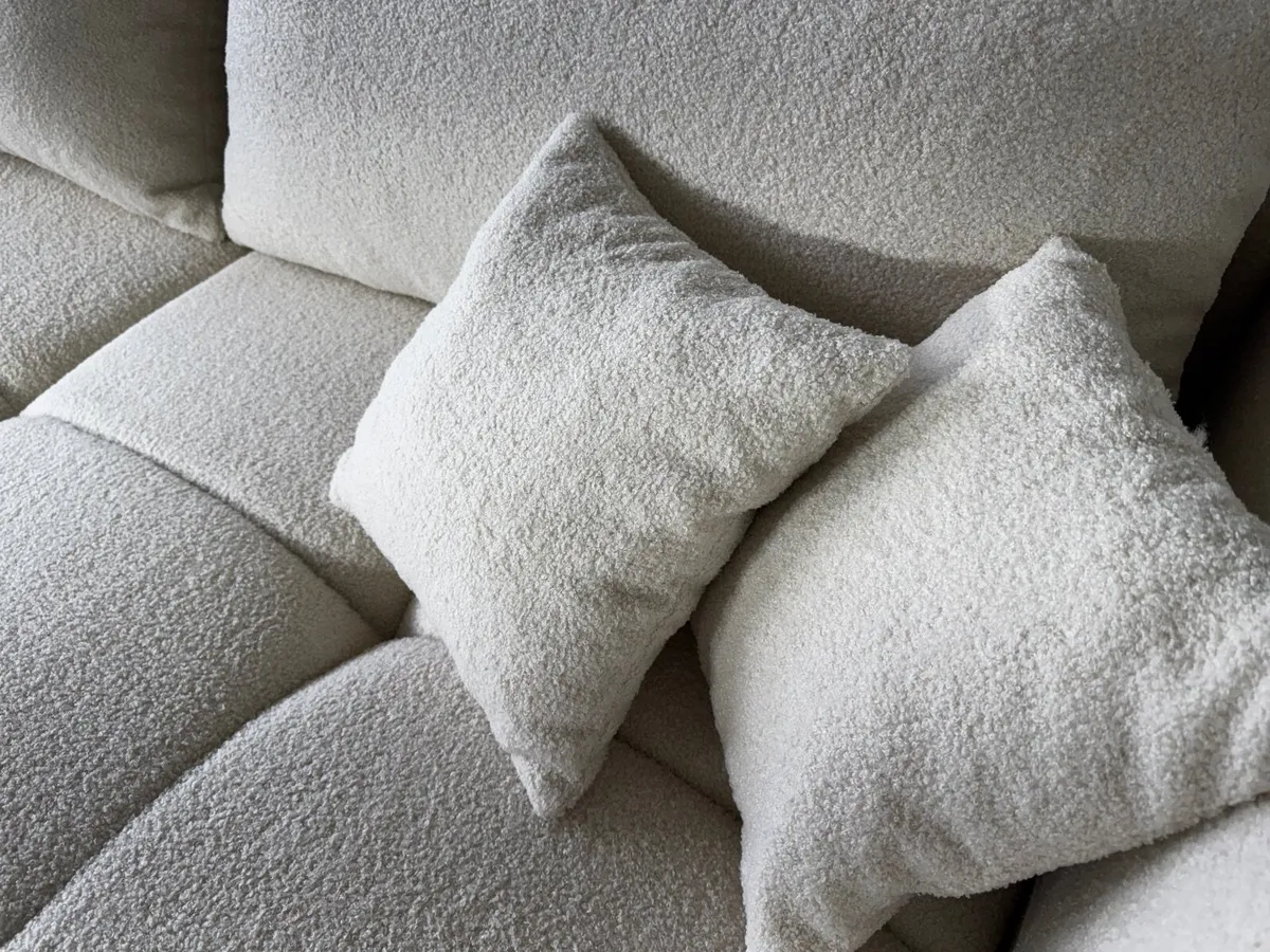 Modern Corner Sofa Bed with Storage - Many colours - Image 4
