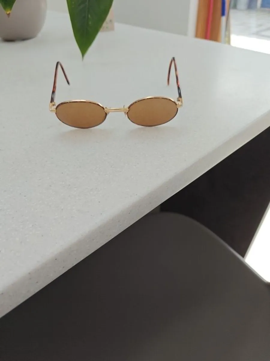 Vintage Ray-Ban sunglasses - Image 3