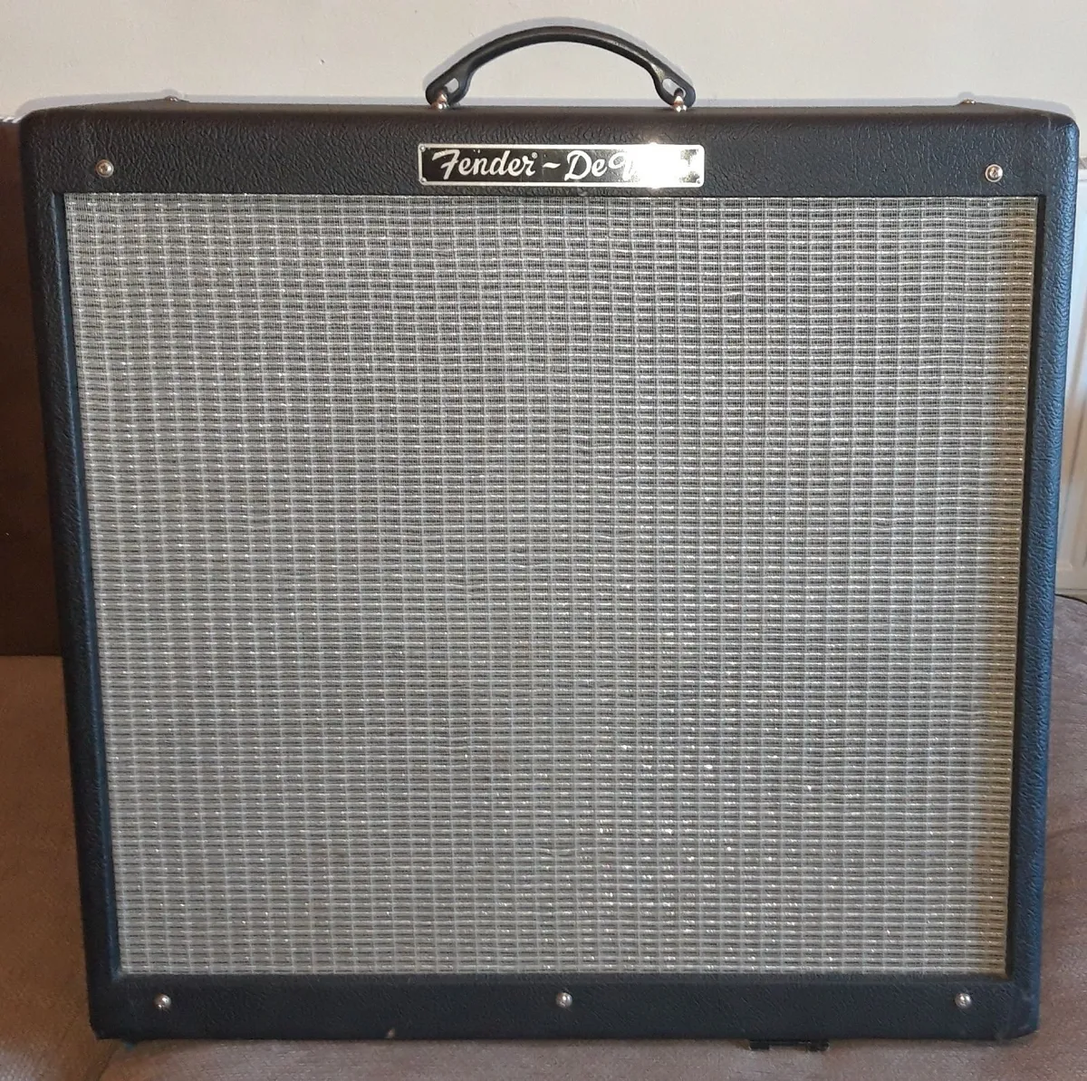 music equipment - Image 1