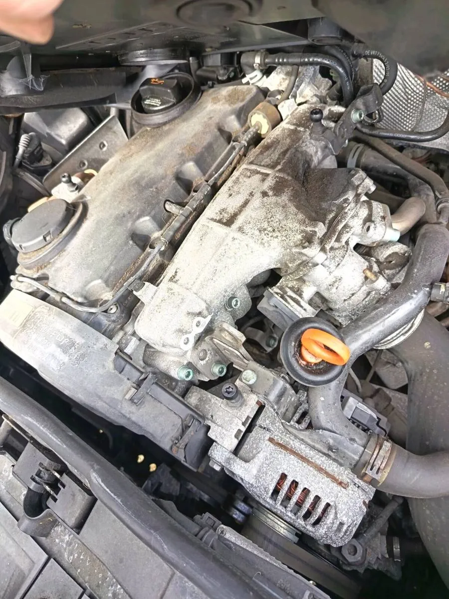 Engine for 2.0 A4, and 2008 1.9 PD engine. - Image 4