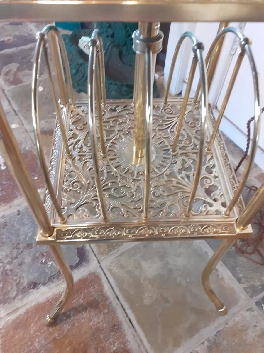 Early 1900s granite top brass floor lamp - Image 4
