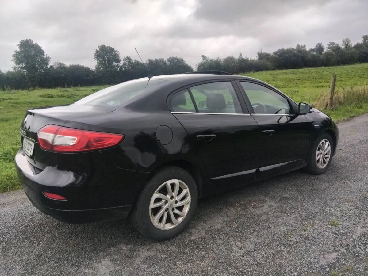 2016 Renault Fluence Limited Addition - Image 2