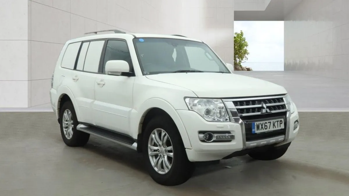 Mitsubishi Pajero 2018 - Image 1