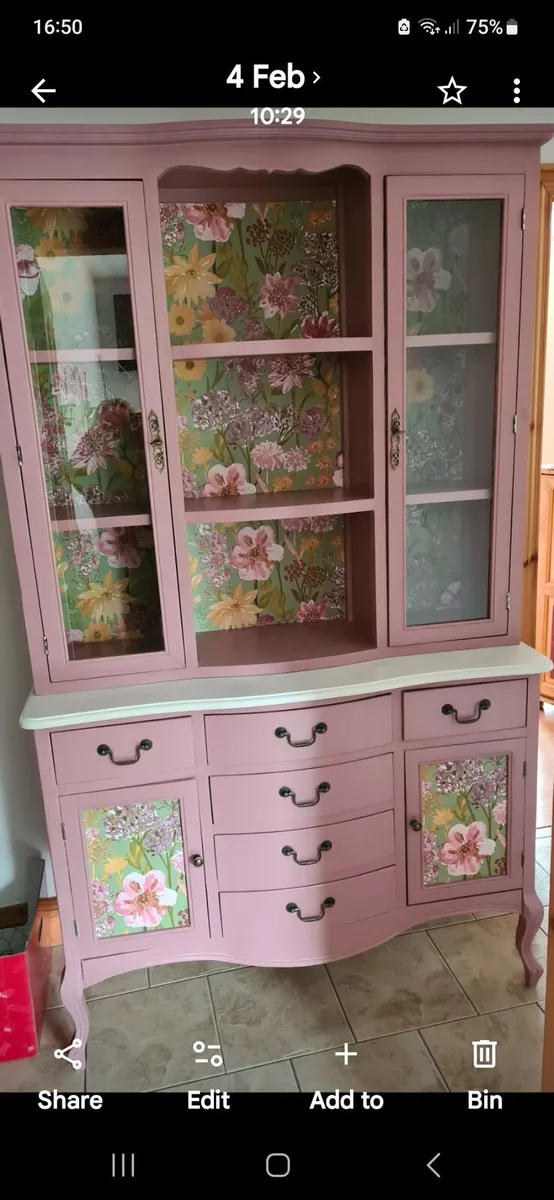 Stunning dresser