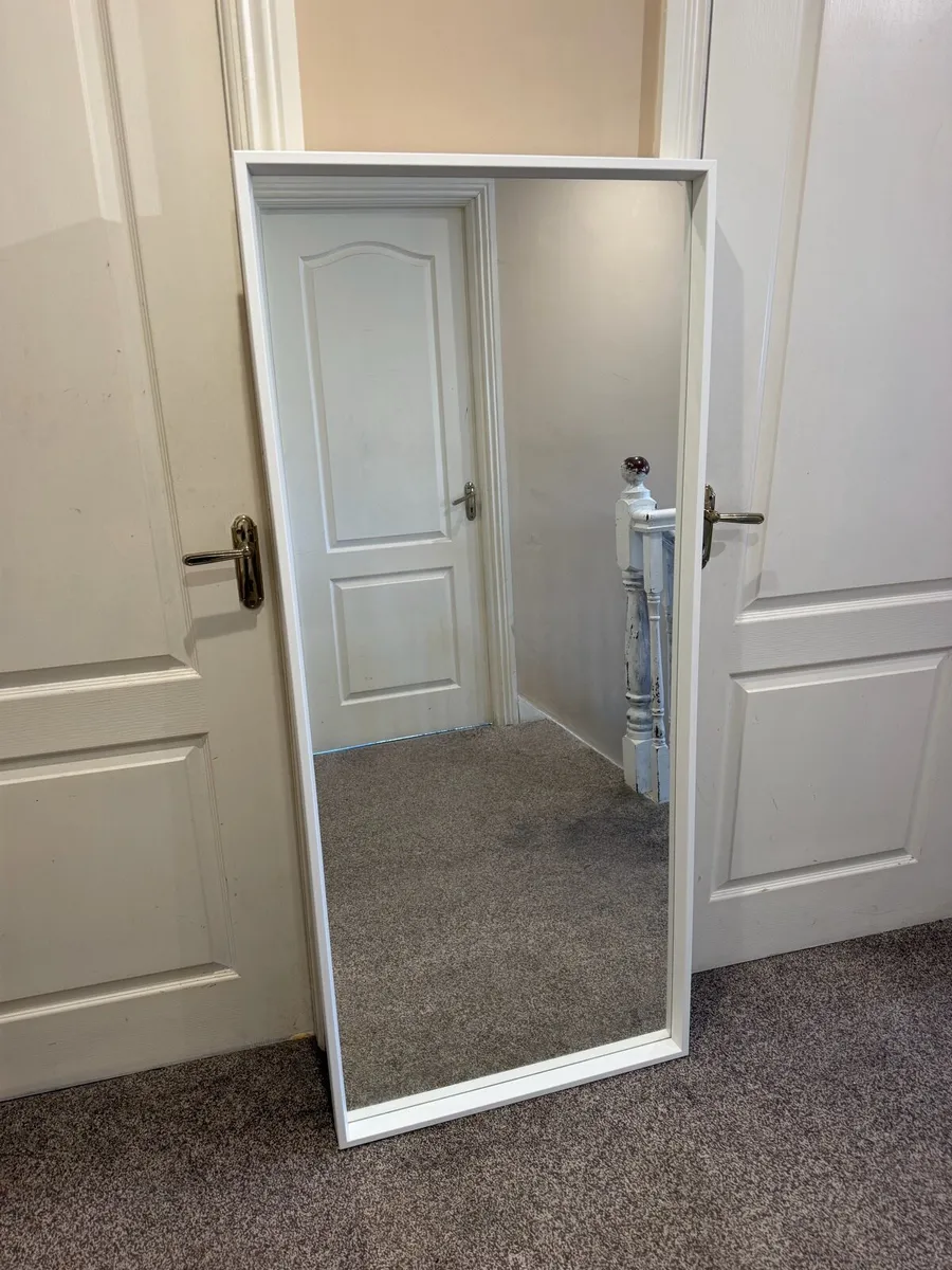 Mirror - Image 1