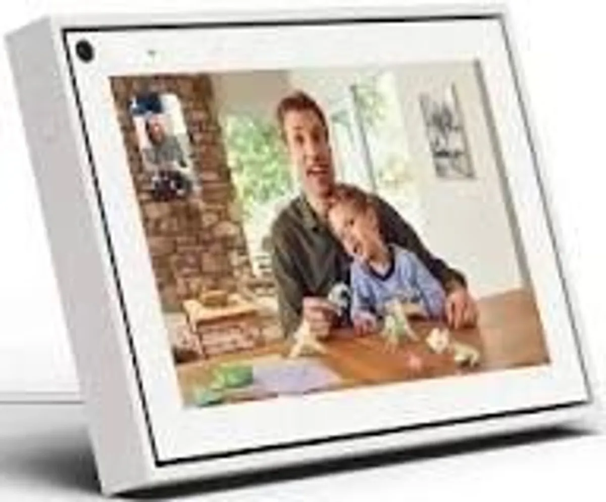Facebook Portal  (New & in original packaging)