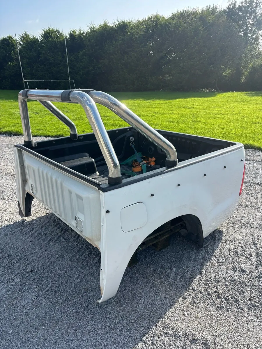 Hilux tub - Image 4