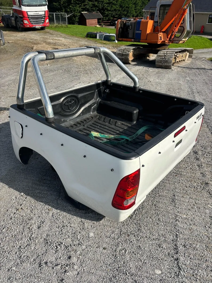 Hilux tub - Image 2