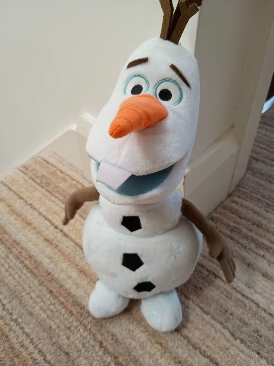 Singing Olaf