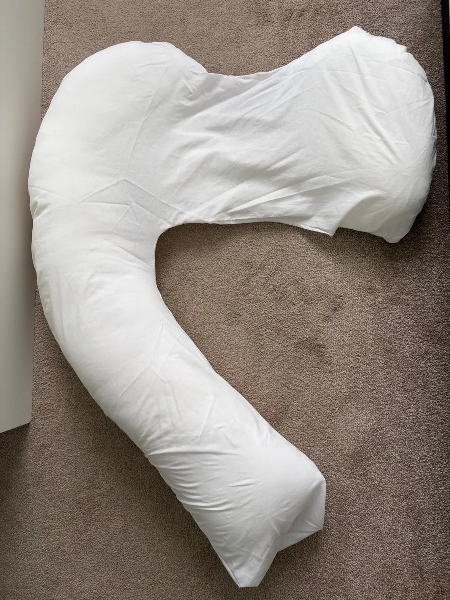 Pregnancy pillow - Image 1