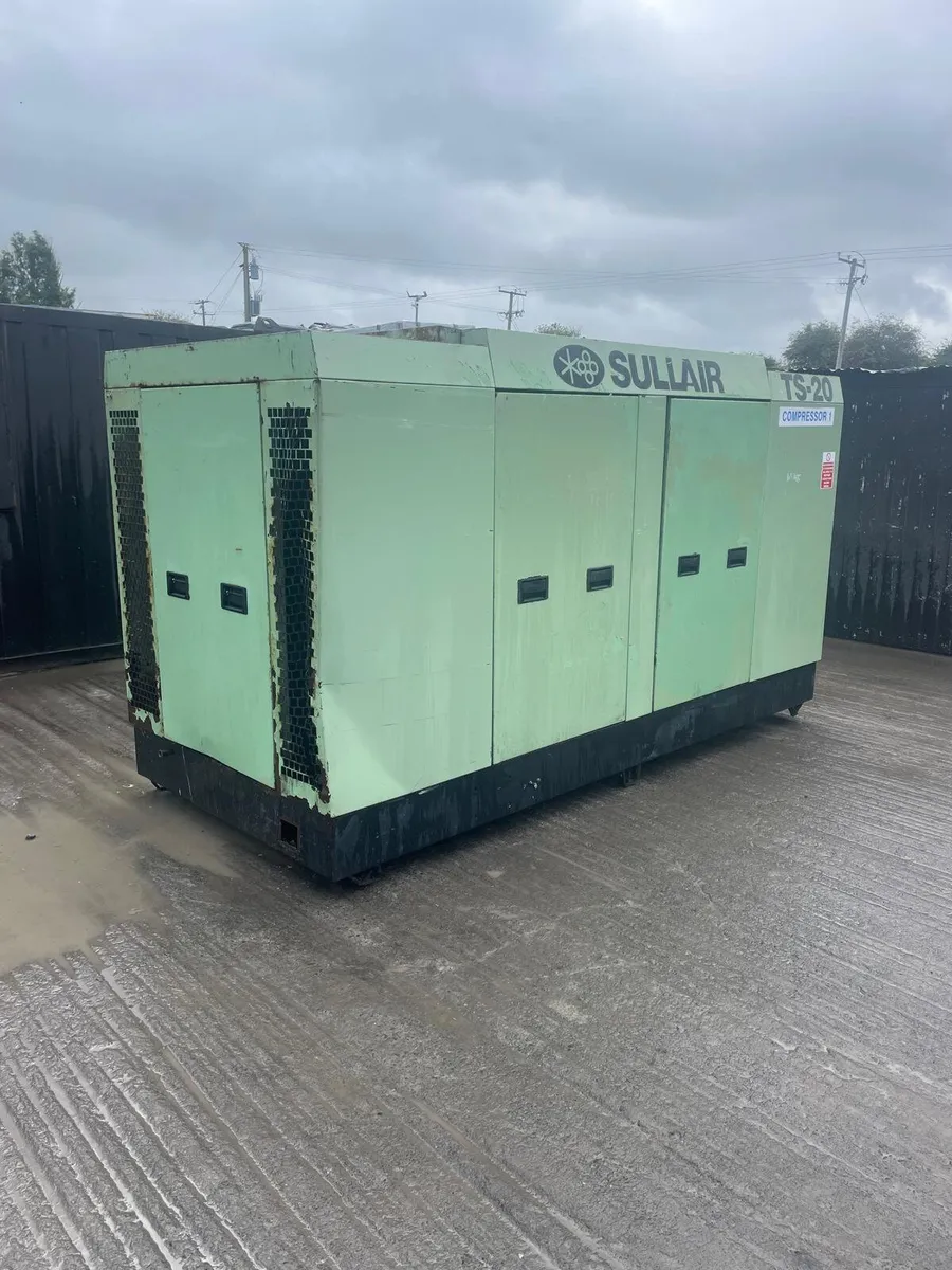 Sullair TS-20 2 Stage rotary screw air compressor - Image 1