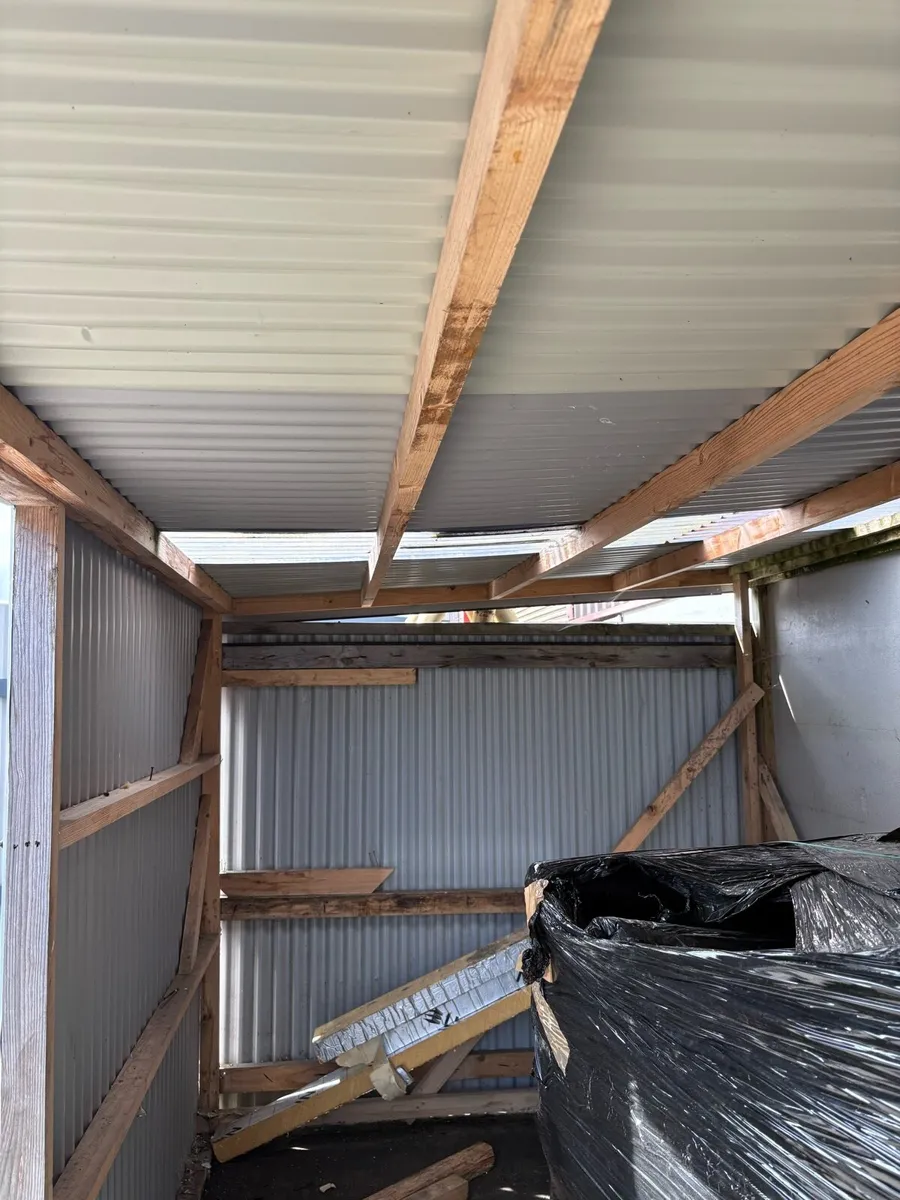 Second hand steel shelter - Image 3