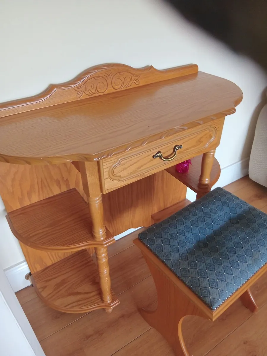 Wooden Dressing Table - Image 2