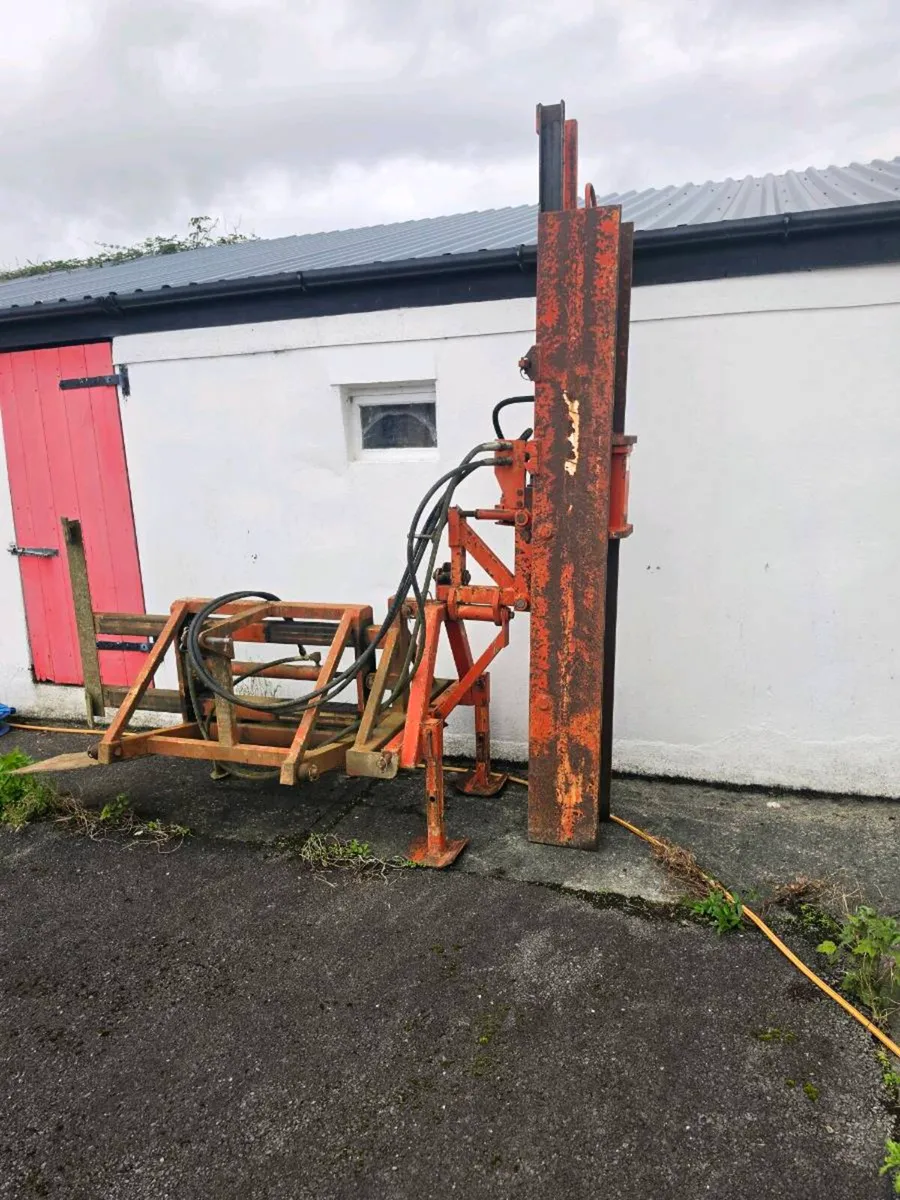 Brownes Post Driver - Image 1