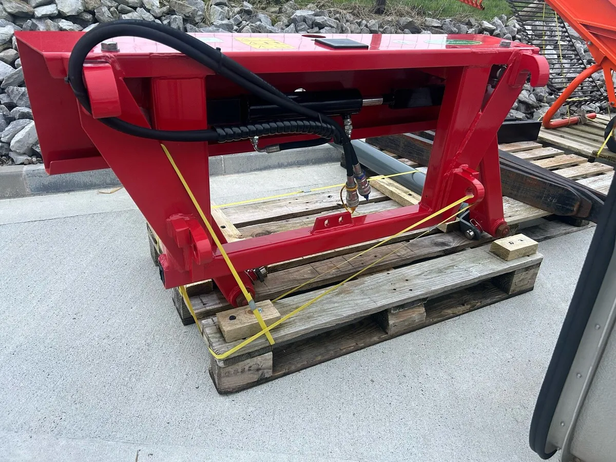 Bale Handler / Bale spike  Underhaug - Image 4
