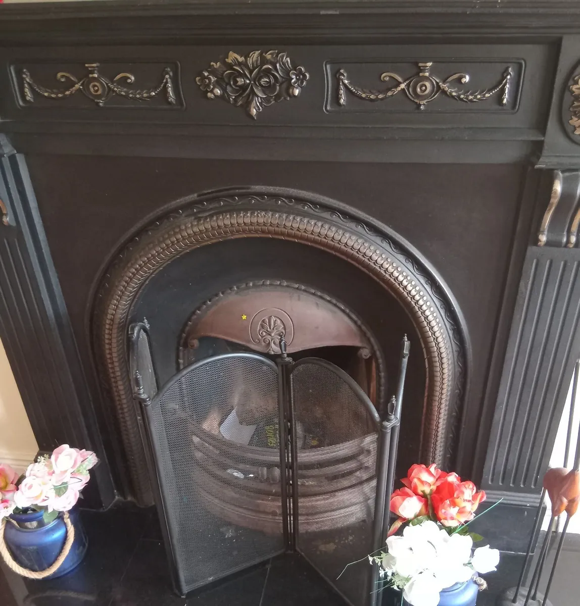 Cast iron fireplace and mantle - Image 2