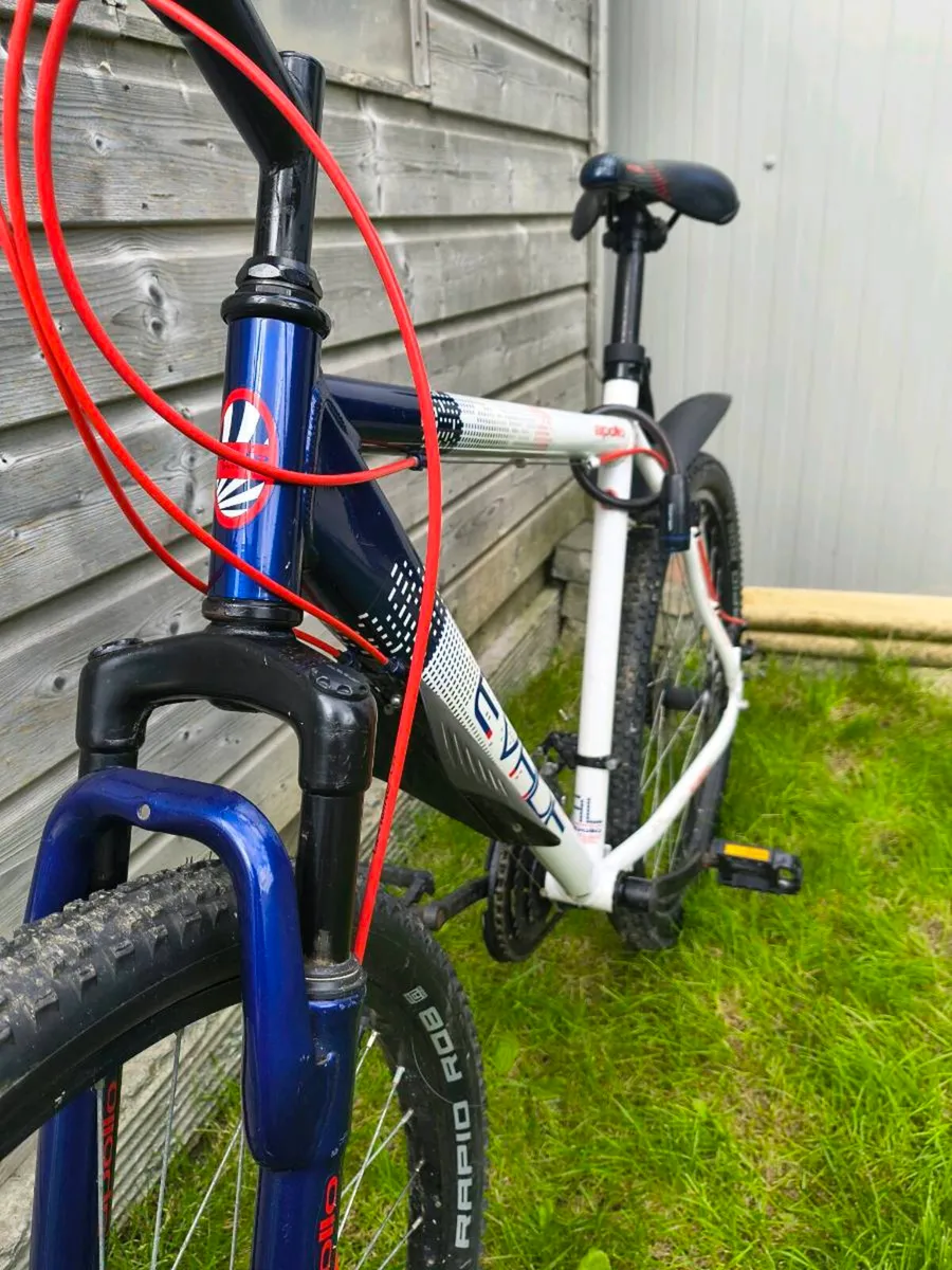 Apollo Evade Mountain Bike - Image 3