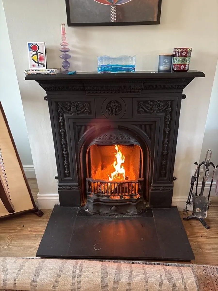 Cast iron fireplace, Victorian style - Image 2