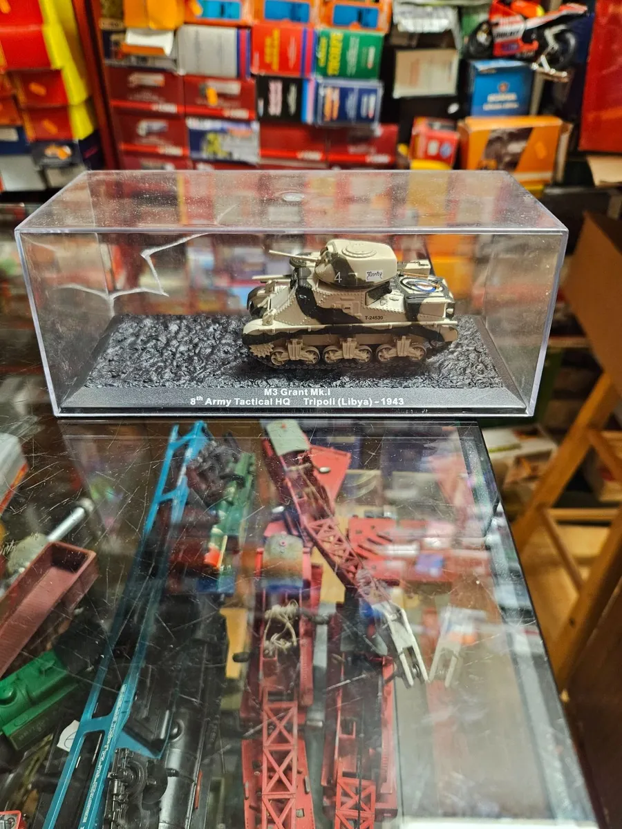 Corgi Atlas M3 Grant WW2 Tank - Image 1