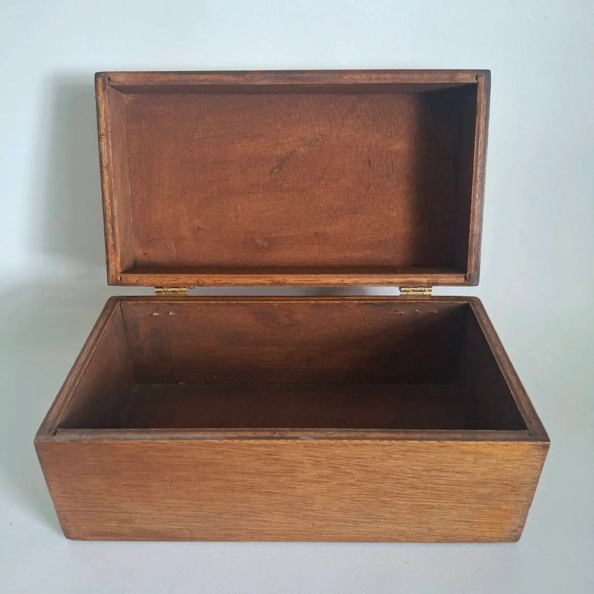 Handmade HMS Black Swan Royal Navy Crest Box - Image 3