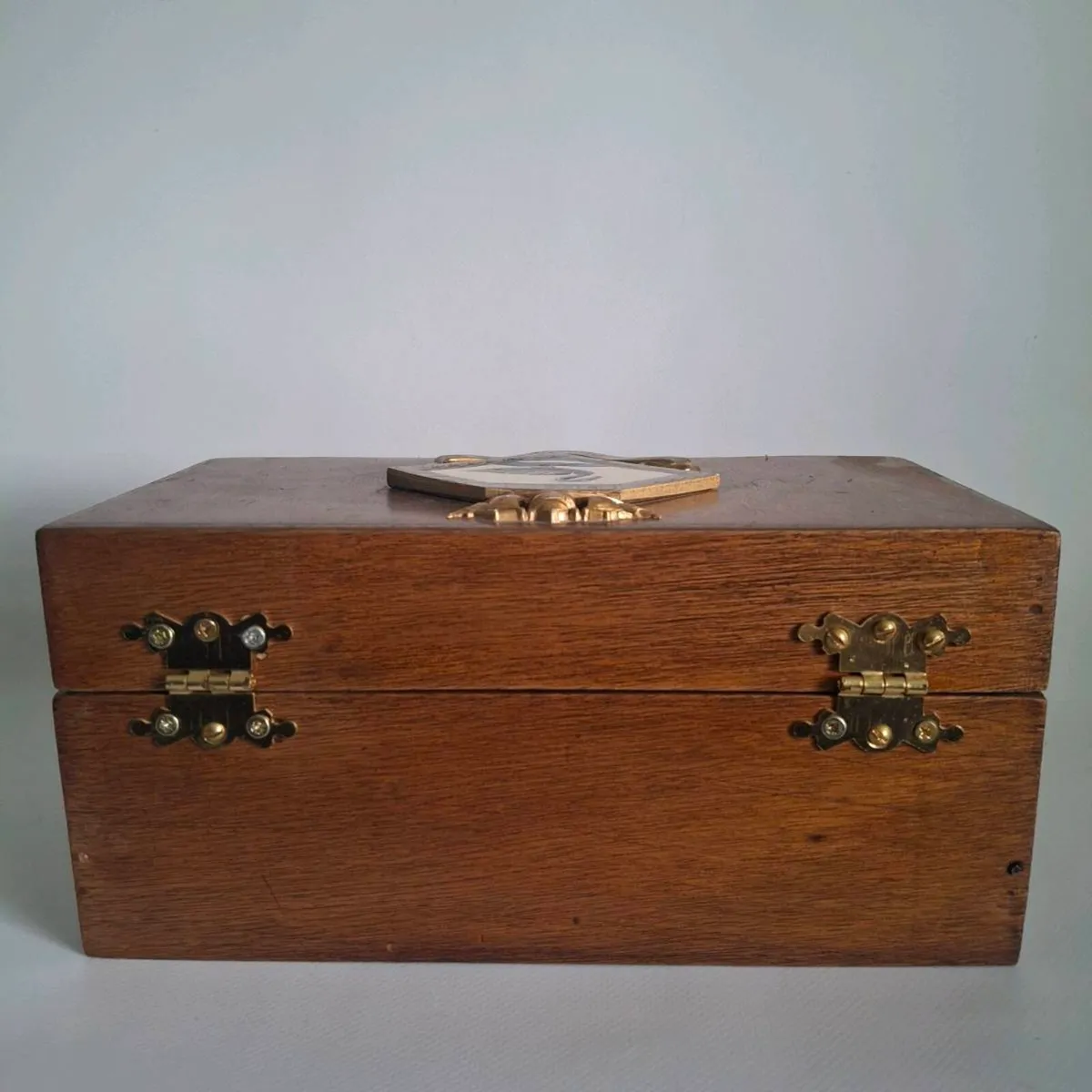 Handmade HMS Black Swan Royal Navy Crest Box - Image 4