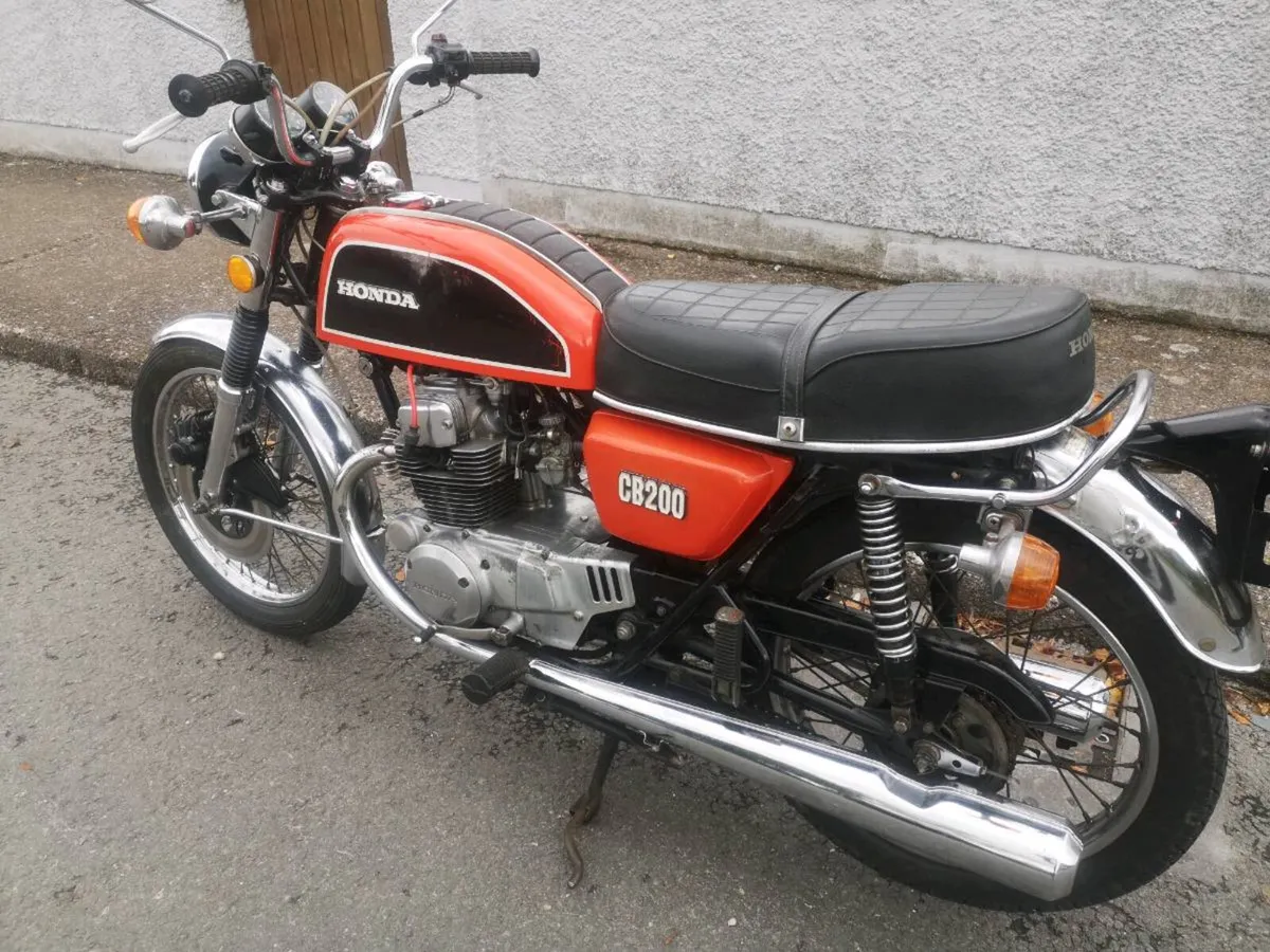 Motorbike - Image 3