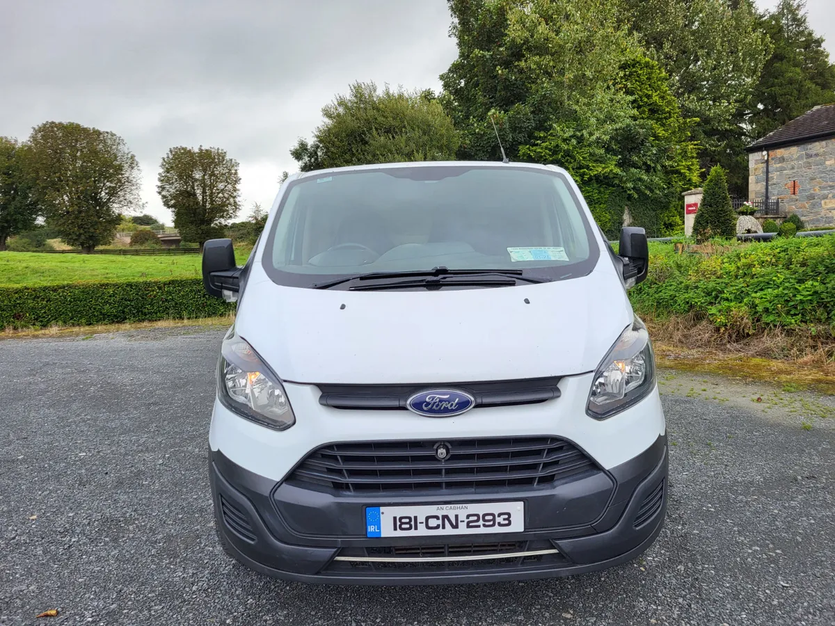 Ford Custom van - Image 2