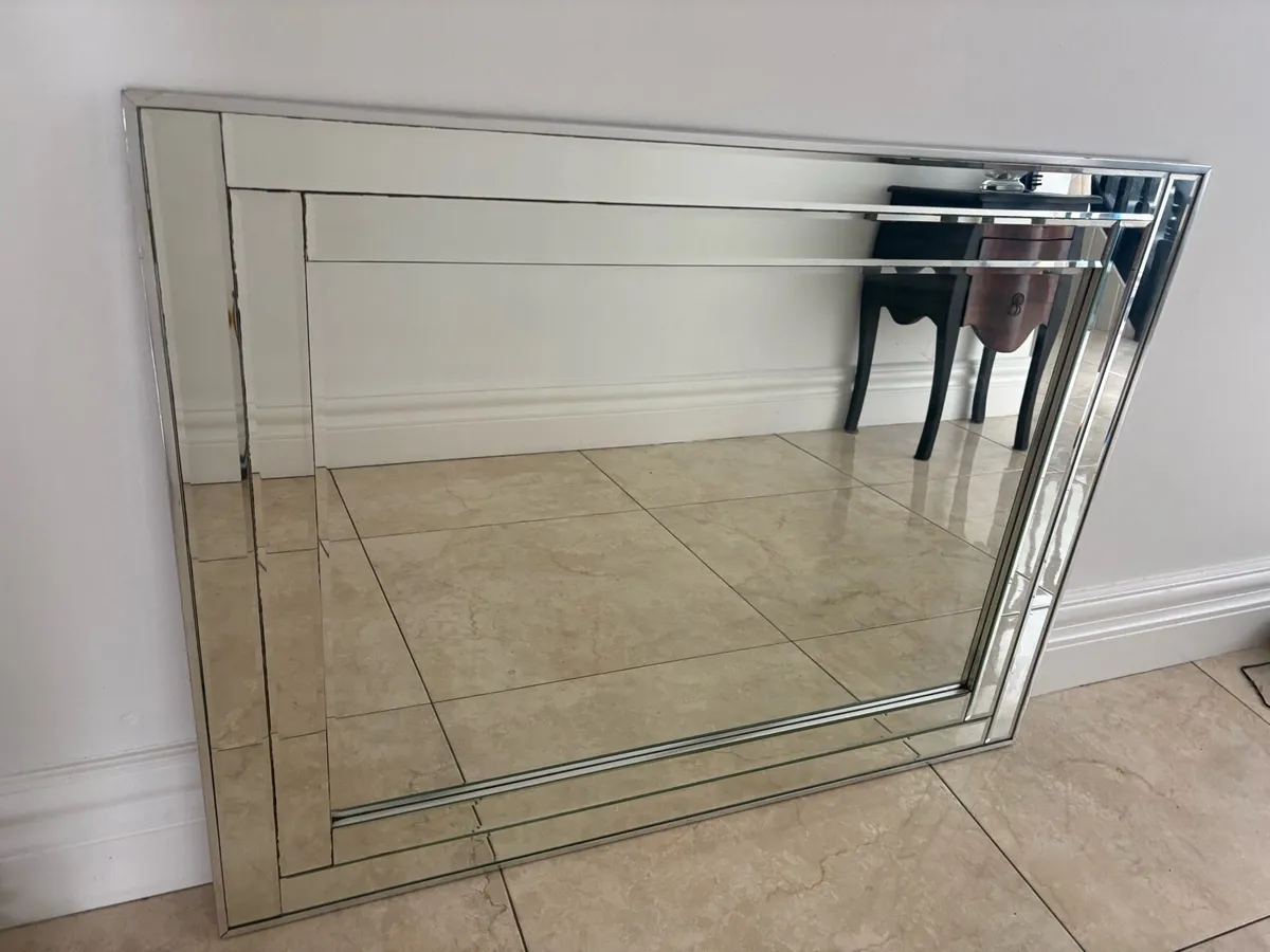 Mirror - Image 3