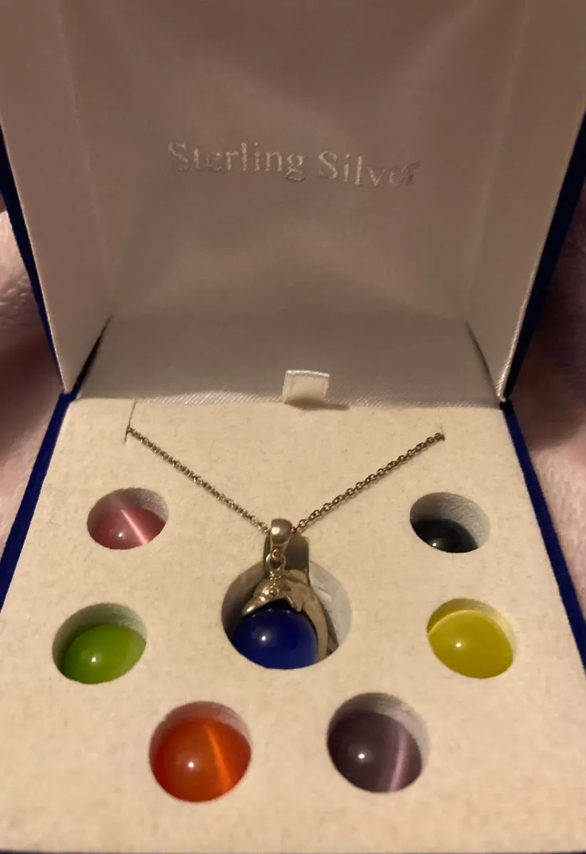 Various Necklaces - Image 4