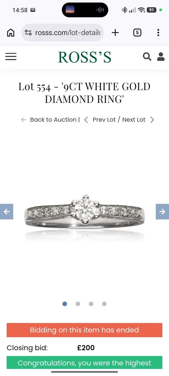 9k gold Diamond ring with Diamond shoulders - Image 1