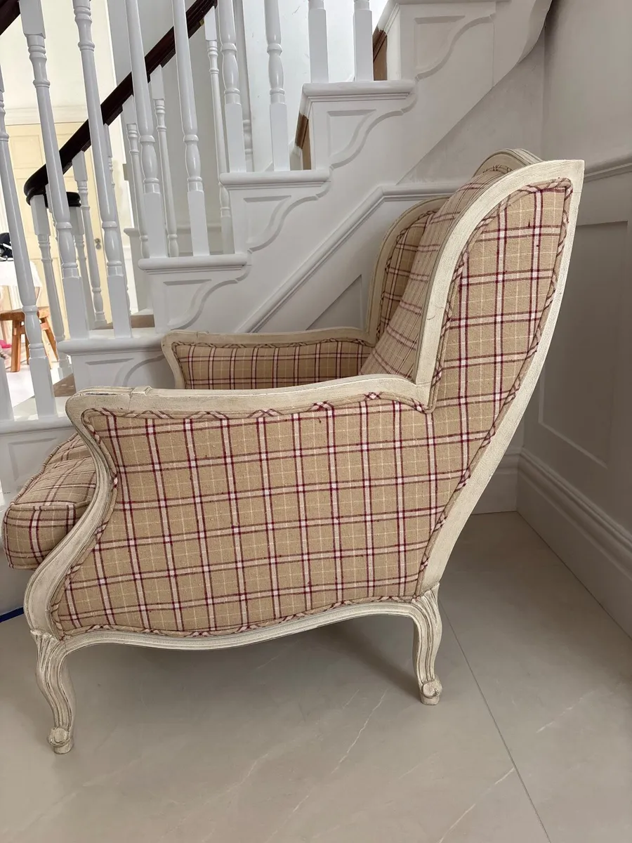 French - style Clarmchair - Image 1