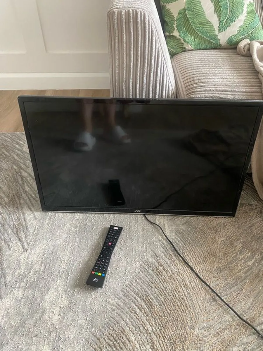 Smart TV - Image 1