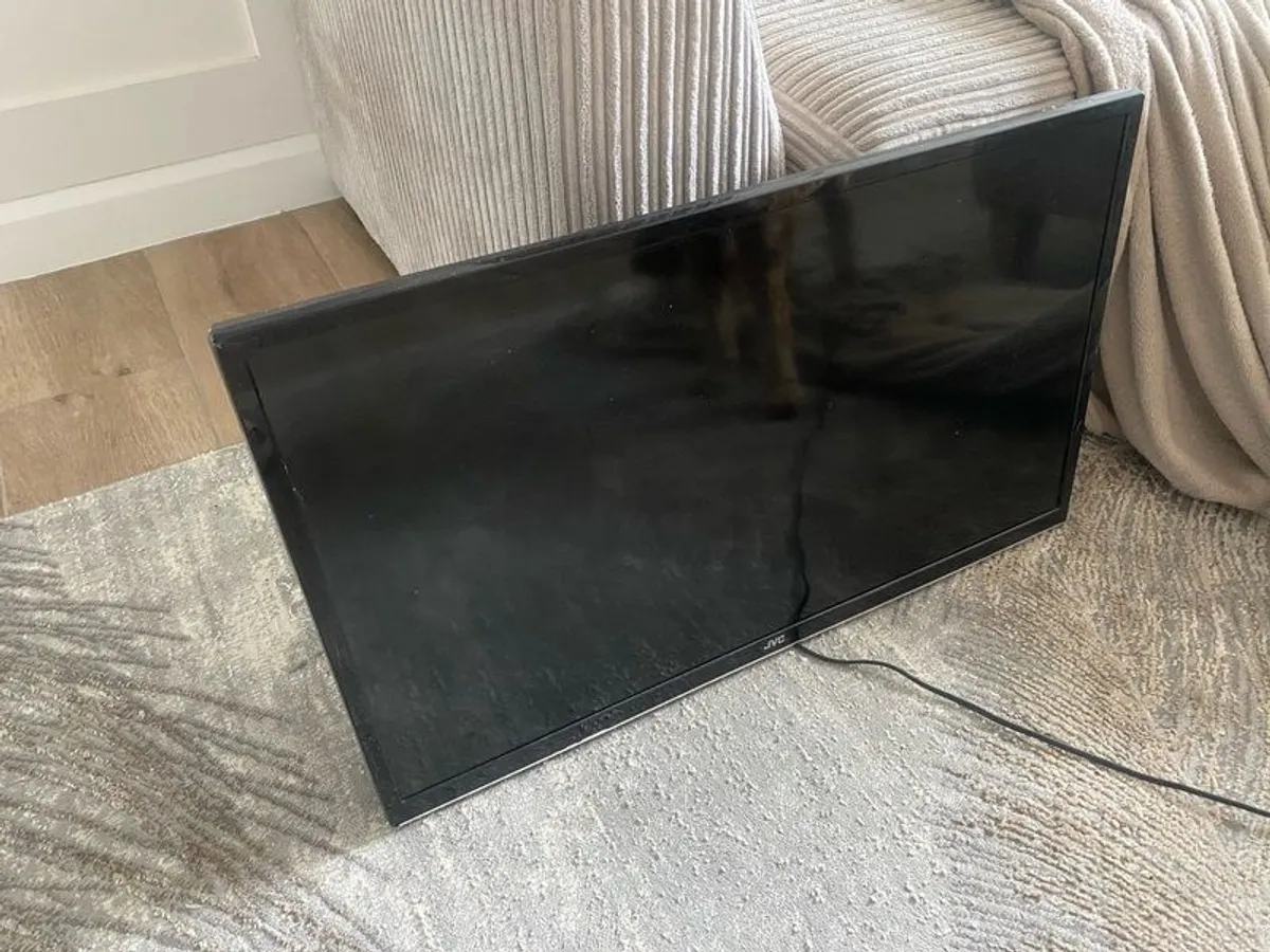 Smart TV - Image 3