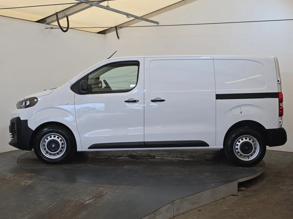 Fiat Scudo 1.5 Multijet 120 Van - Image 4