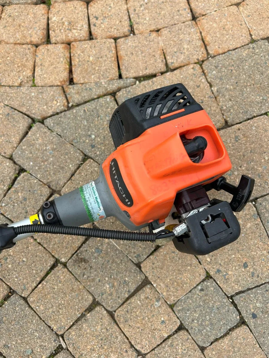 Petrol  Hitachi Strimmer - Image 2